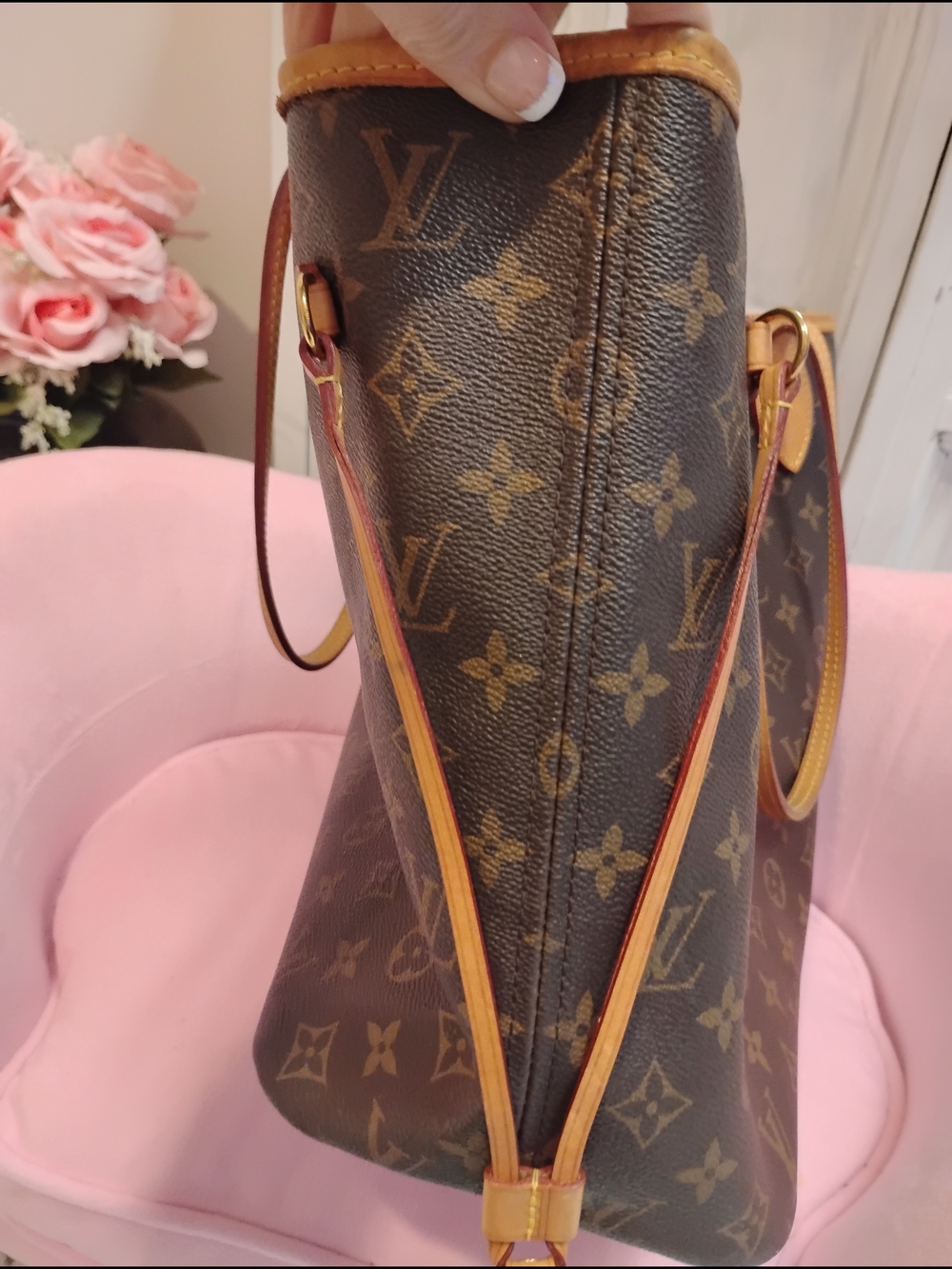 Louis Vuitton Neverfull MM Authentic Monogram Tote - Picture 2 of 12